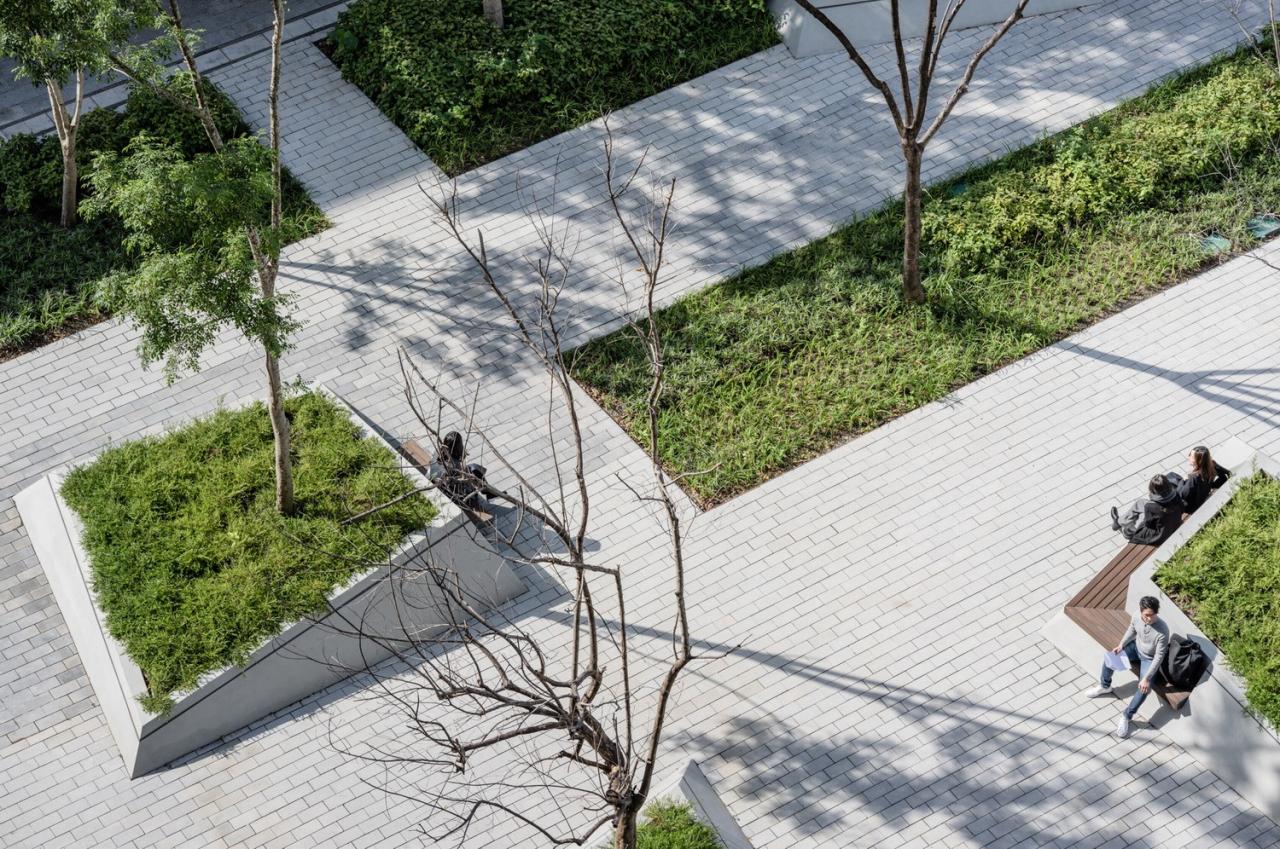 BIM建筑|政治大学公共行政及企业管理教育中心 / 潘冀联合建筑师事务所