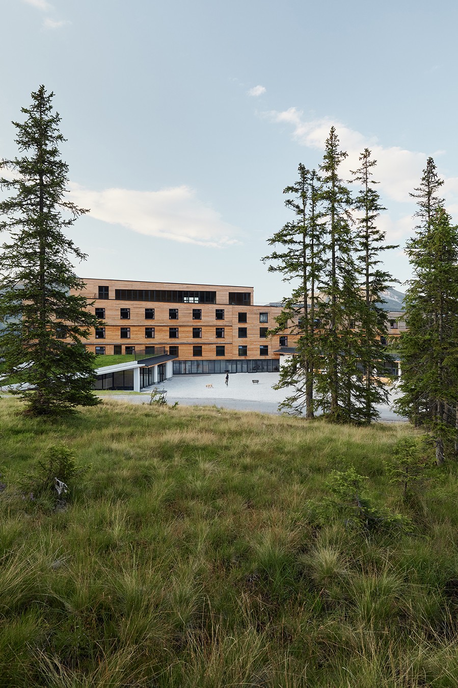 BIM建筑|Gerlos 青年旅社 / lechner & lechner architects