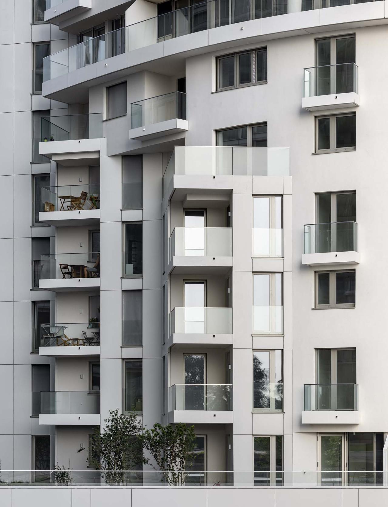 BIM建筑|贝尔维尤塔 / 蓝天组