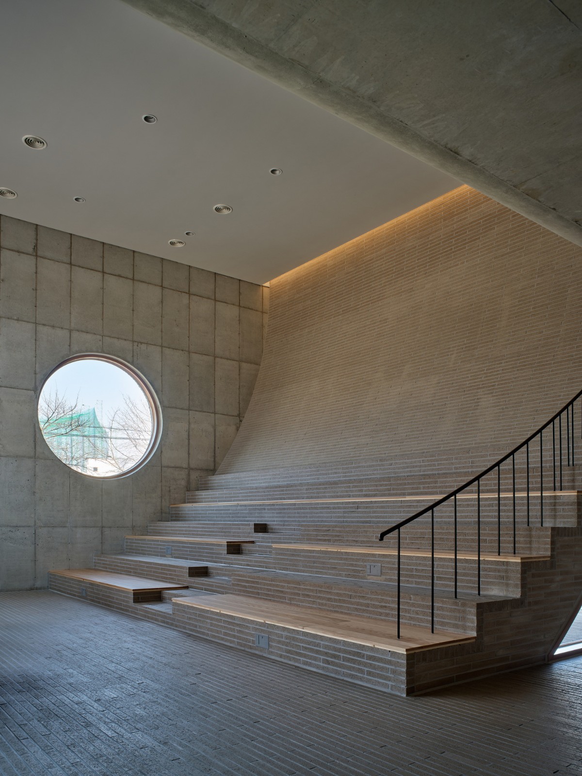 BIM建筑|流水墙体，泰瑞咖啡馆 / NAMELESS Architecture