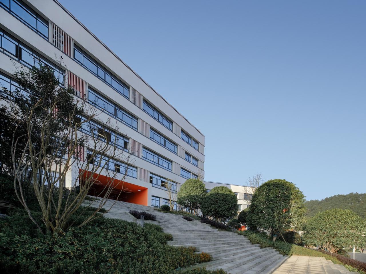 BIM建筑|吉首中驰·湘郡礼德学校（一期）/ 象外营造工作室