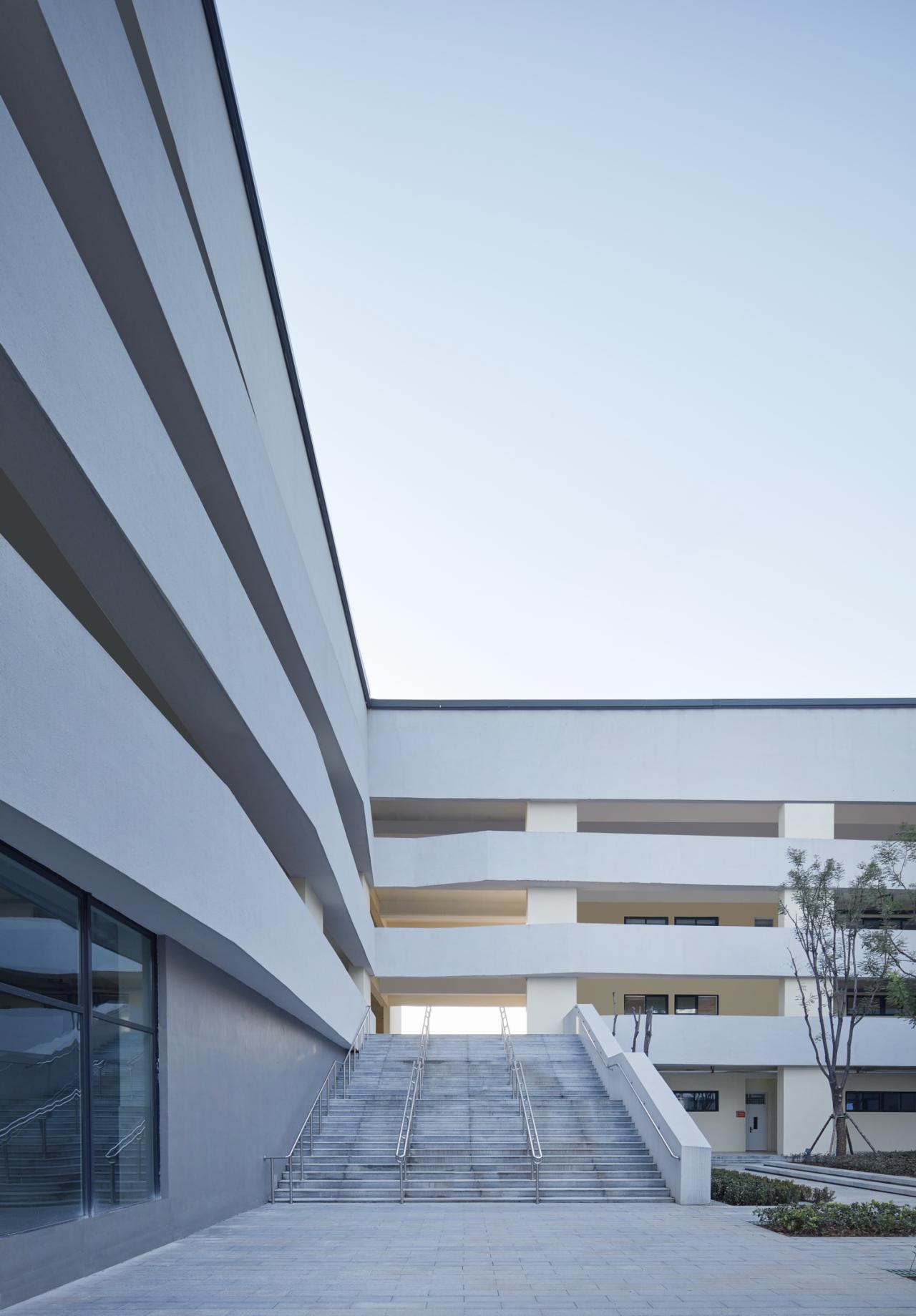 BIM建筑|“时间的容器”——郑州爱华国际学校 / UA尤安设计