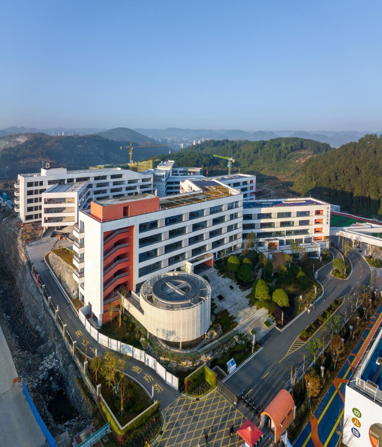 BIM建筑|吉首中驰·湘郡礼德学校（一期）/ 象外营造工作室