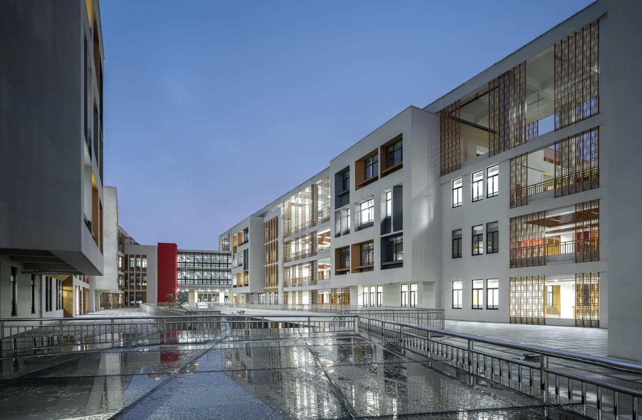 BIM建筑|开放式教育园林——宁波万科潘火实验中学 / UA尤安设计