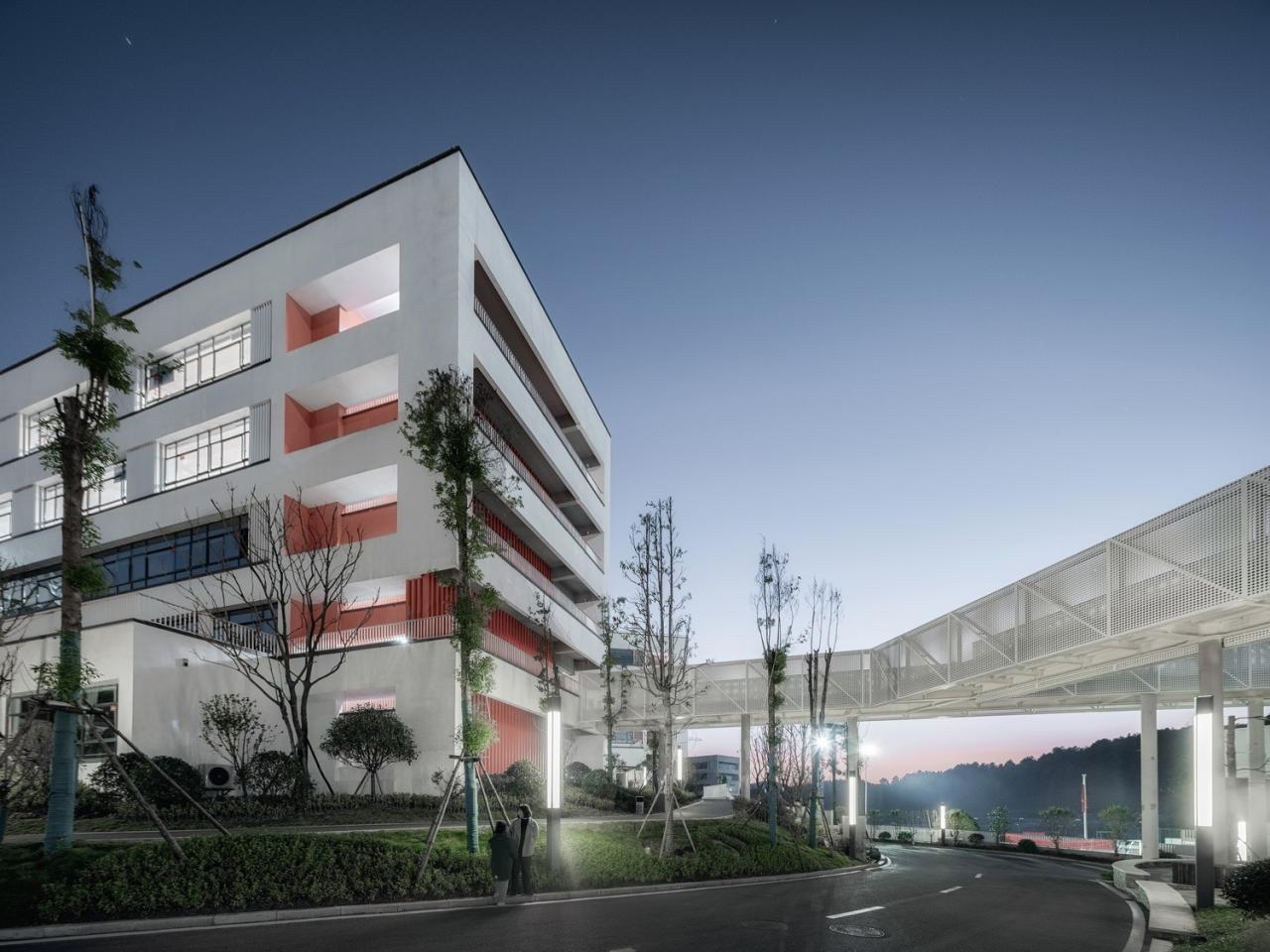 BIM建筑|吉首中驰·湘郡礼德学校（一期）/ 象外营造工作室