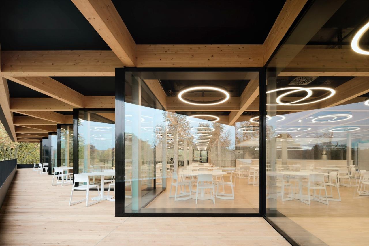 BIM建筑|旋转45度，校园食堂与媒体中心 / wulf architekten