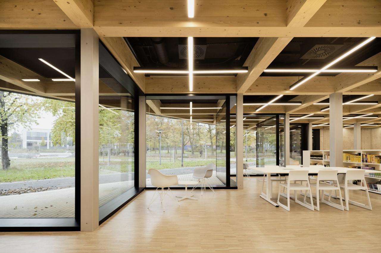 BIM建筑|旋转45度，校园食堂与媒体中心 / wulf architekten