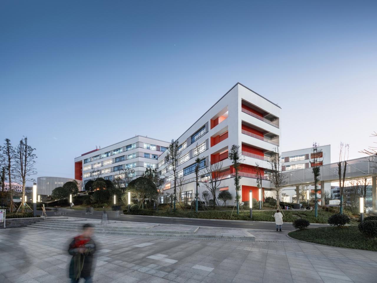 BIM建筑|吉首中驰·湘郡礼德学校（一期）/ 象外营造工作室