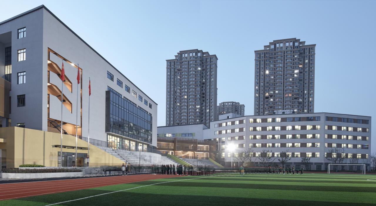 BIM建筑|“时间的容器”——郑州爱华国际学校 / UA尤安设计