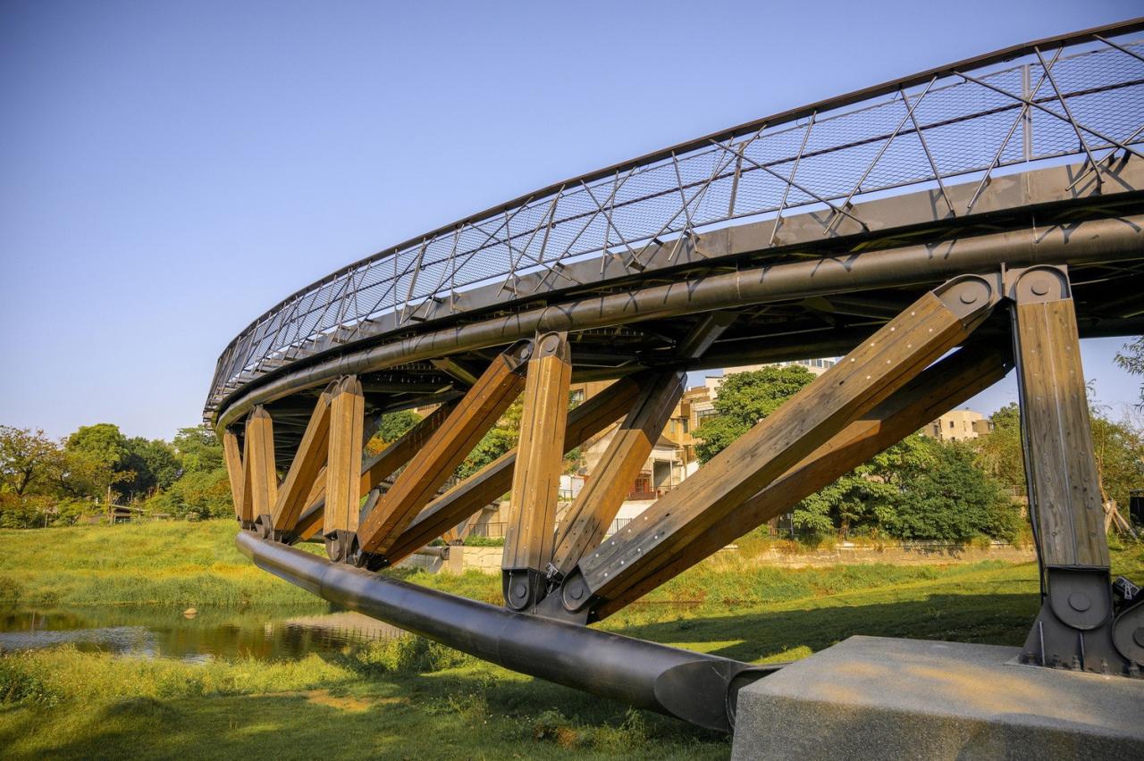 BIM建筑|月见桥 / HWCA Huai-Wen Chang Architect