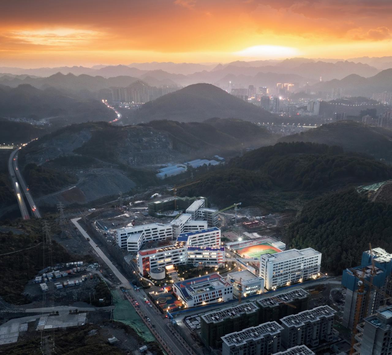 BIM建筑|吉首中驰·湘郡礼德学校（一期）/ 象外营造工作室