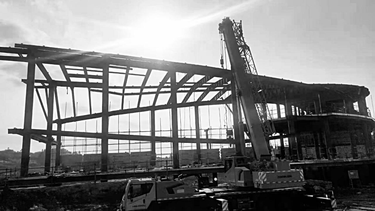 BIM建筑|丝带萦绕于山林间的遐想-昆明华侨城 ▪ 滇中乐活城社区中心 / 成执设计