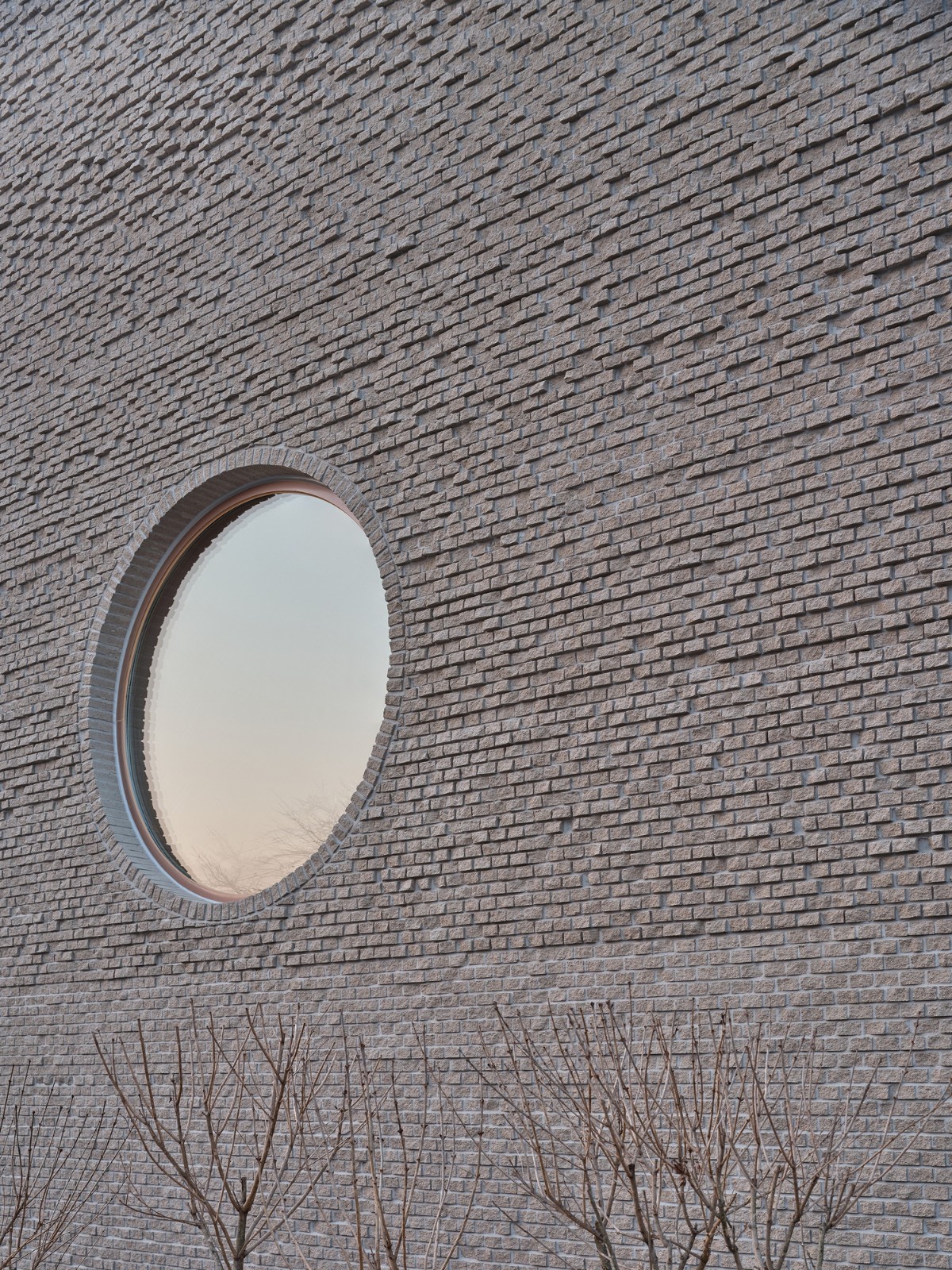 BIM建筑|流水墙体，泰瑞咖啡馆 / NAMELESS Architecture