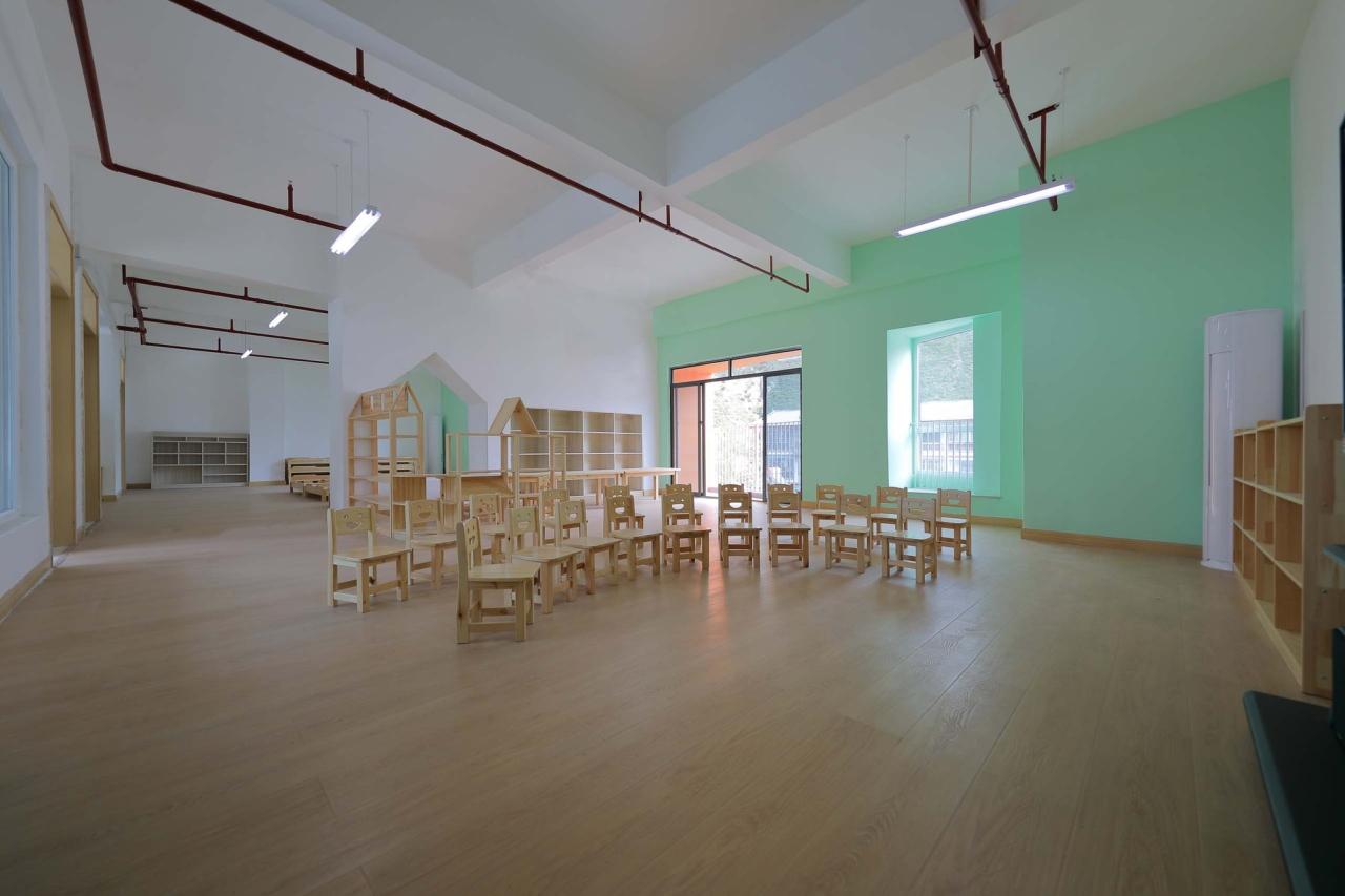 BIM建筑|九寨沟县启航幼儿园 / 东意建筑