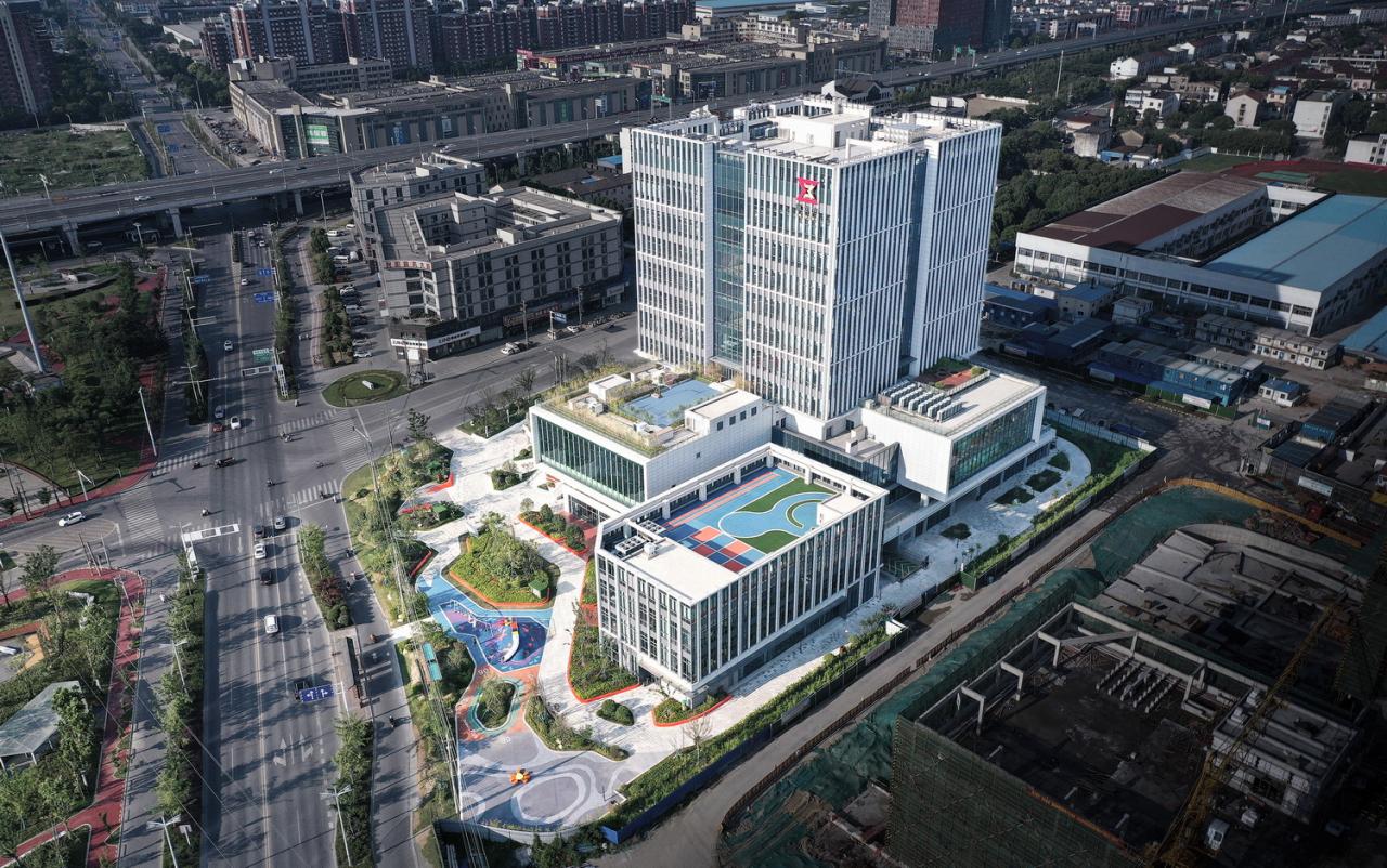 BIM建筑|一站式全民教育综合体：翼立方教育发展中心 / 简和工作室