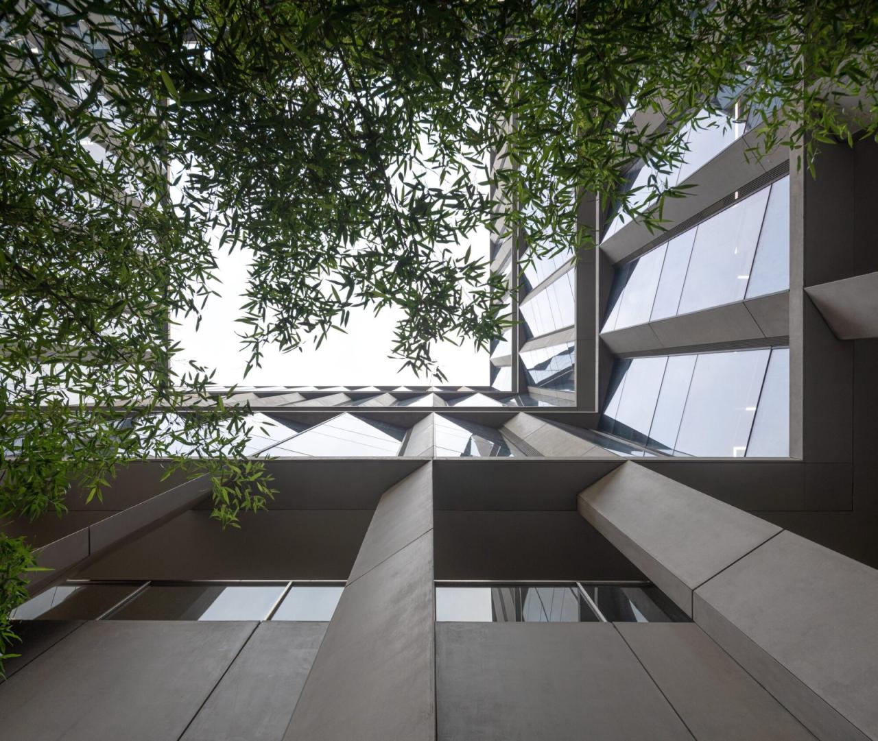 BIM建筑|京东集团西南总部大厦 / gmp Architects