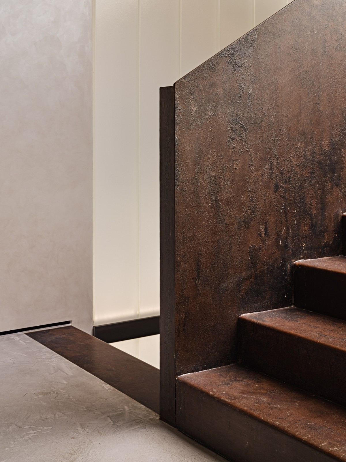 BIM建筑|历史建筑中的火锅“博物馆”：杭州GUD火锅餐厅旗舰店 / 八荒设计