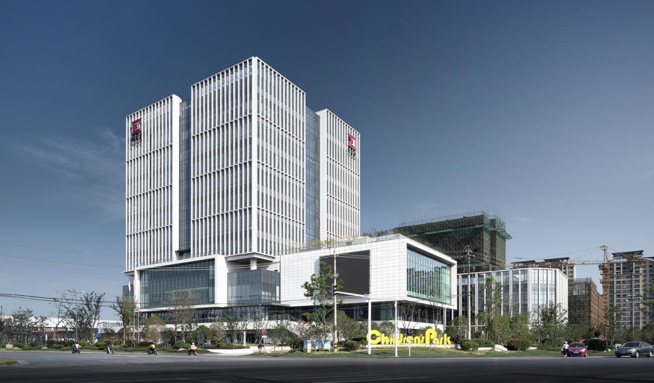 BIM建筑|一站式全民教育综合体：翼立方教育发展中心 / 简和工作室