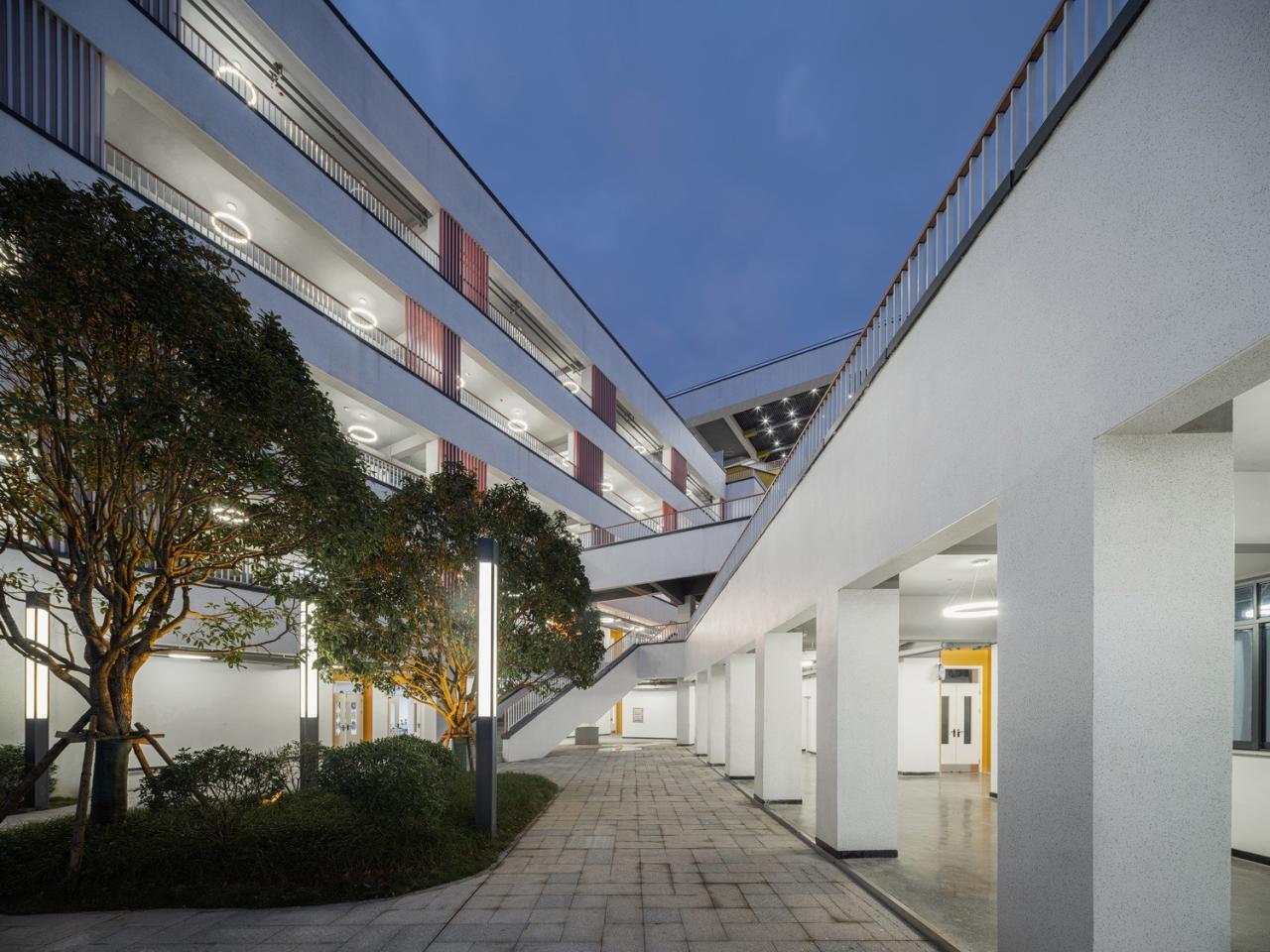 BIM建筑|吉首中驰·湘郡礼德学校（一期）/ 象外营造工作室