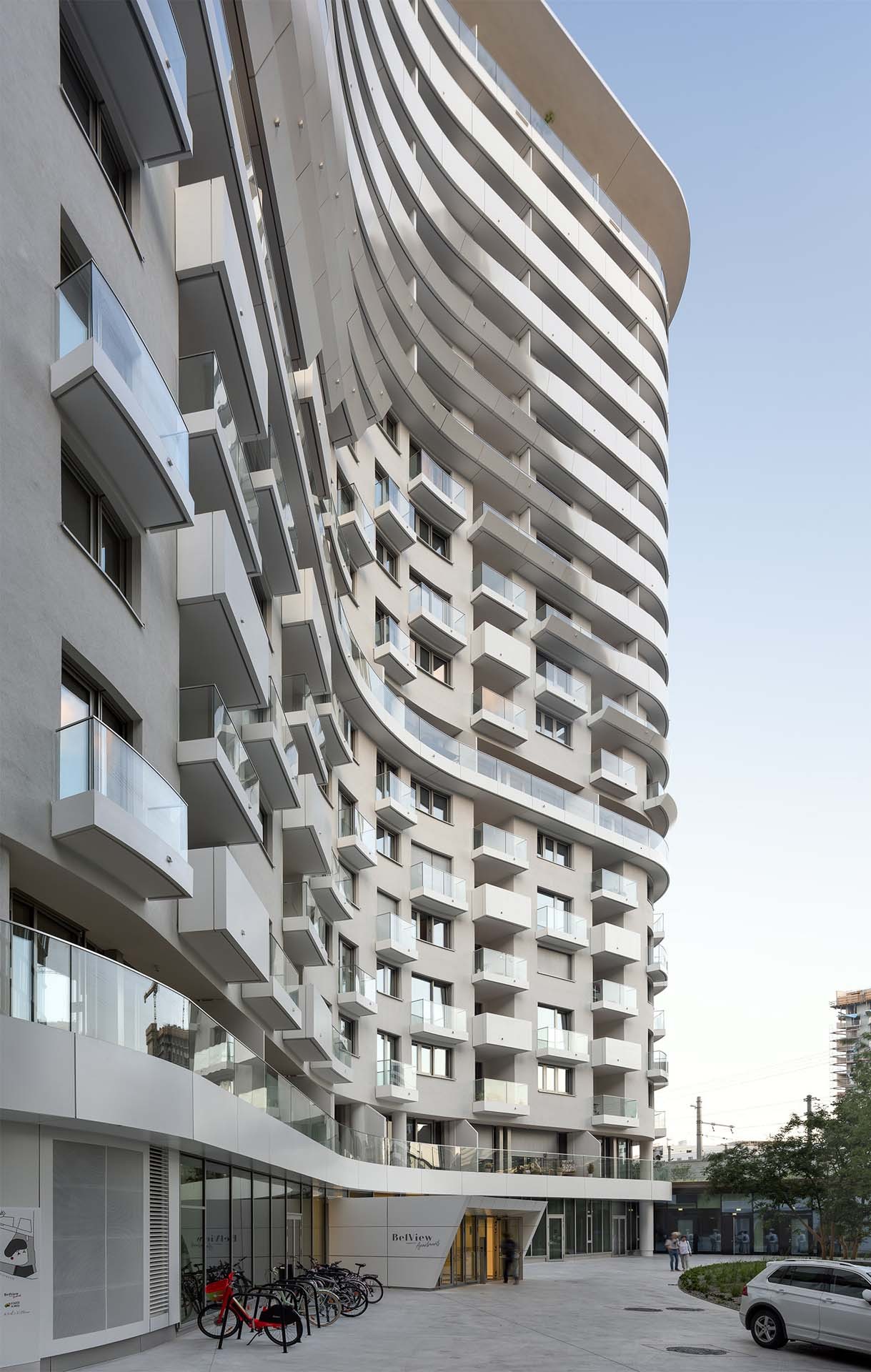 BIM建筑|贝尔维尤塔 / 蓝天组