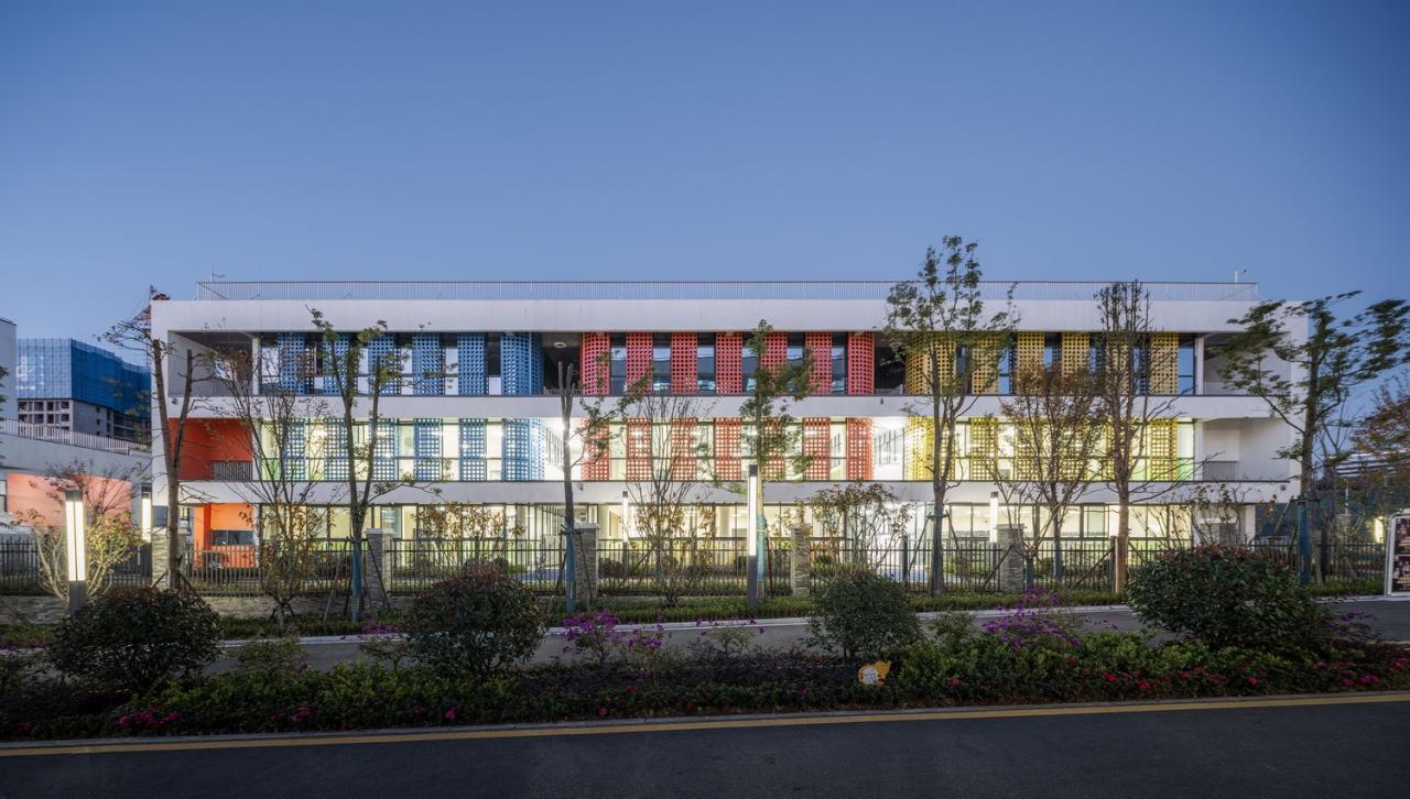 BIM建筑|吉首中驰·湘郡礼德学校（一期）/ 象外营造工作室