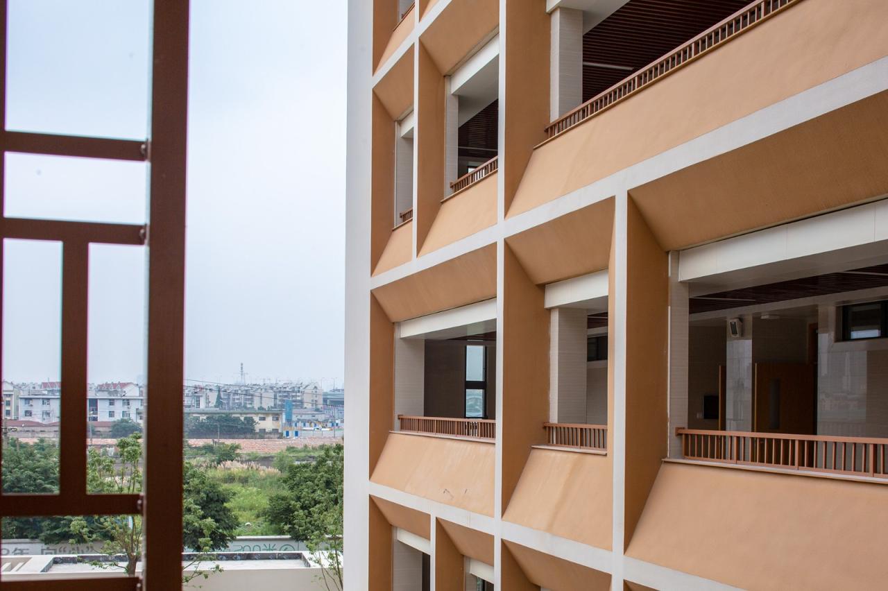 BIM建筑|开放式教育园林——宁波万科潘火实验中学 / UA尤安设计