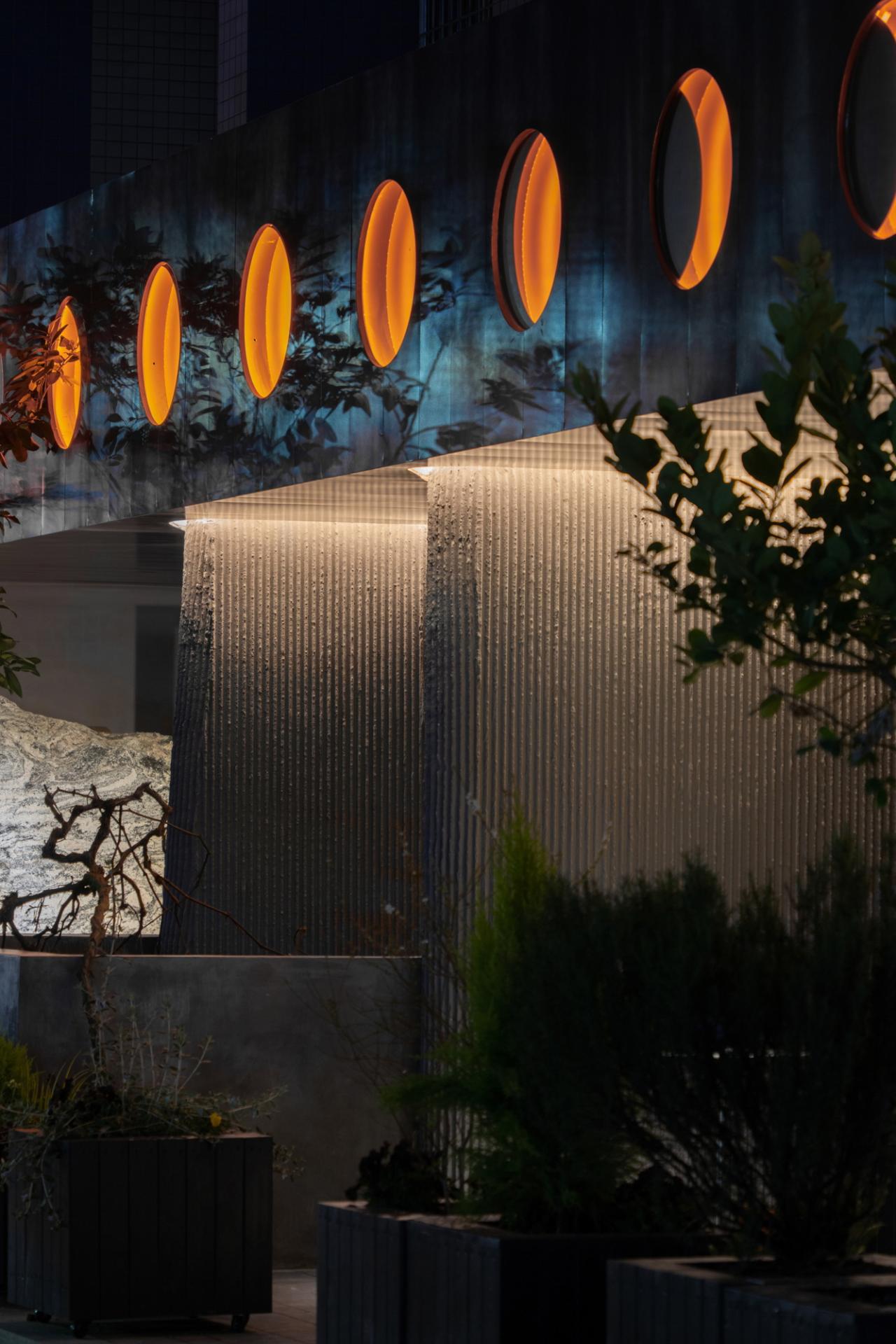 BIM建筑|Wine Nuts酒疯子餐酒吧 / 未韬建筑