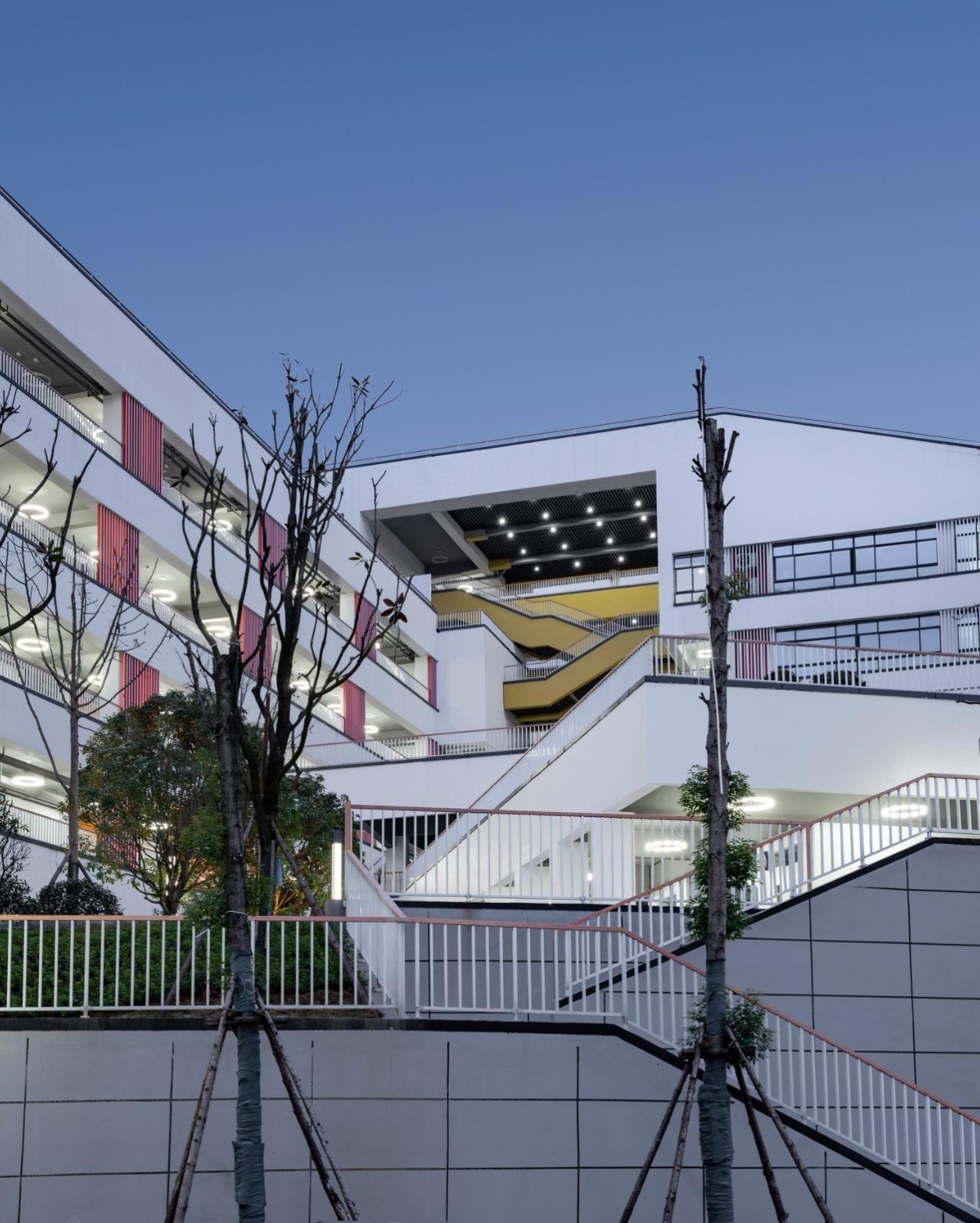 BIM建筑|吉首中驰·湘郡礼德学校（一期）/ 象外营造工作室