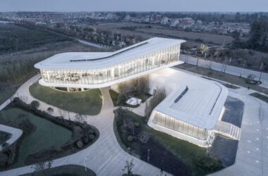 BIM建筑|反重力生长的有机体—洪湖·新滩展示中心 / UA尤安设计-BIM建筑网