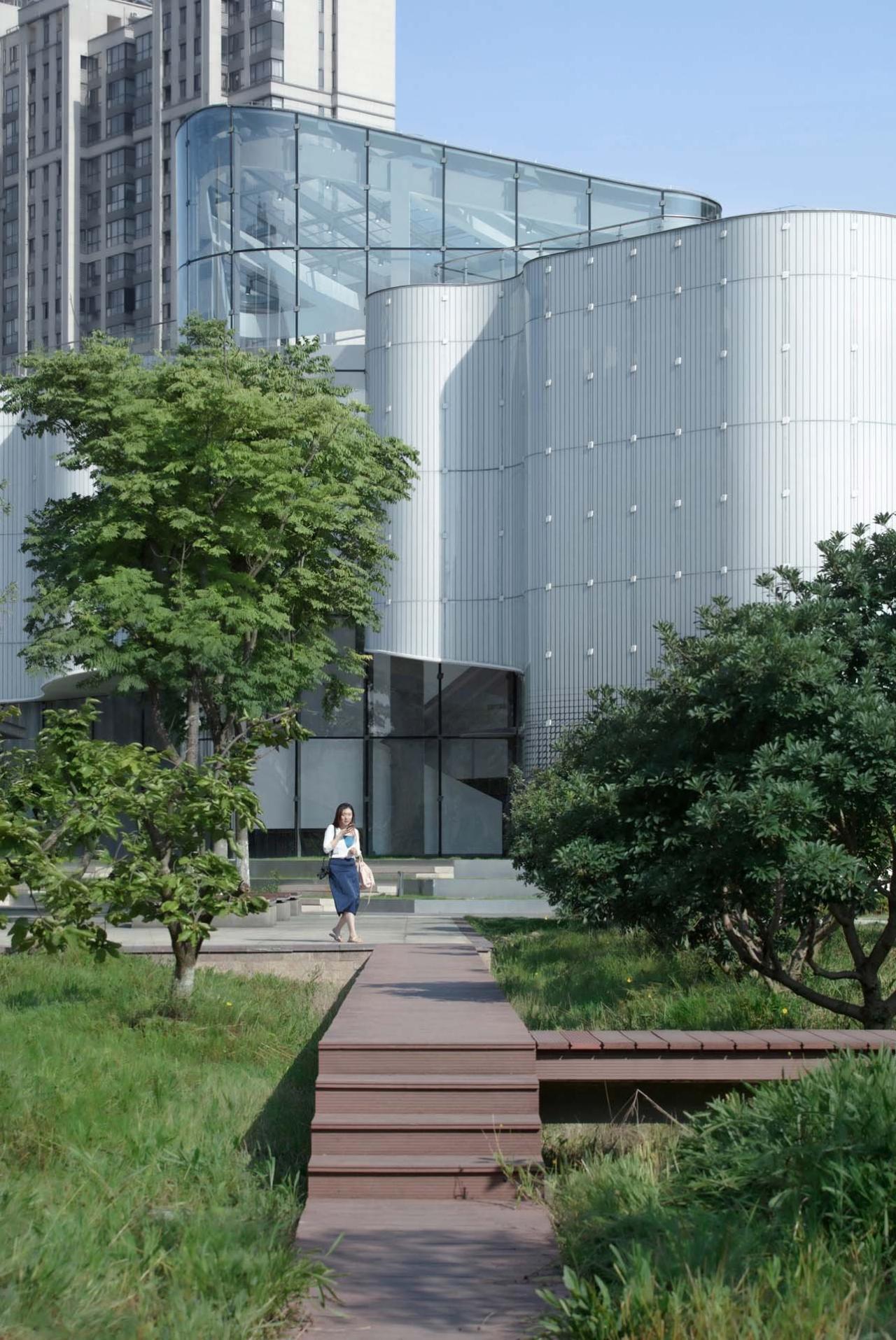 BIM建筑|宁波周尧昆虫博物馆 / 上海秉仁建筑师事务所 + 席地建筑工作室