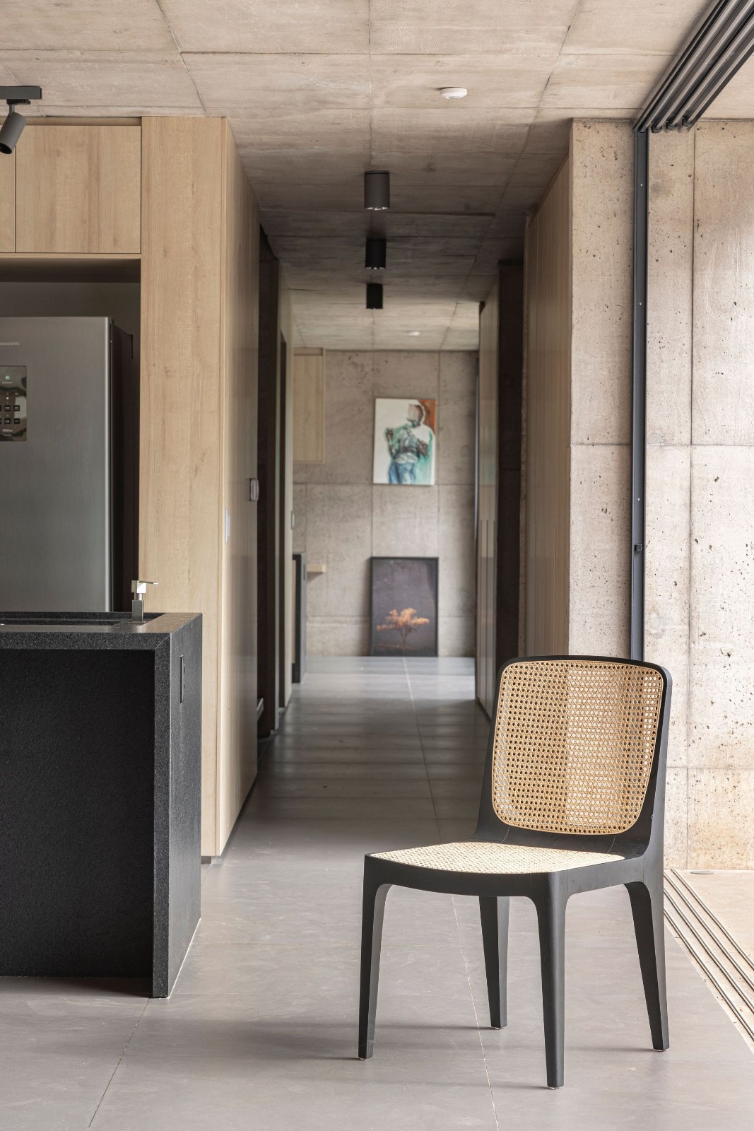 BIM建筑|拼接式住宅：Habka 之家 / Estúdio MRGB