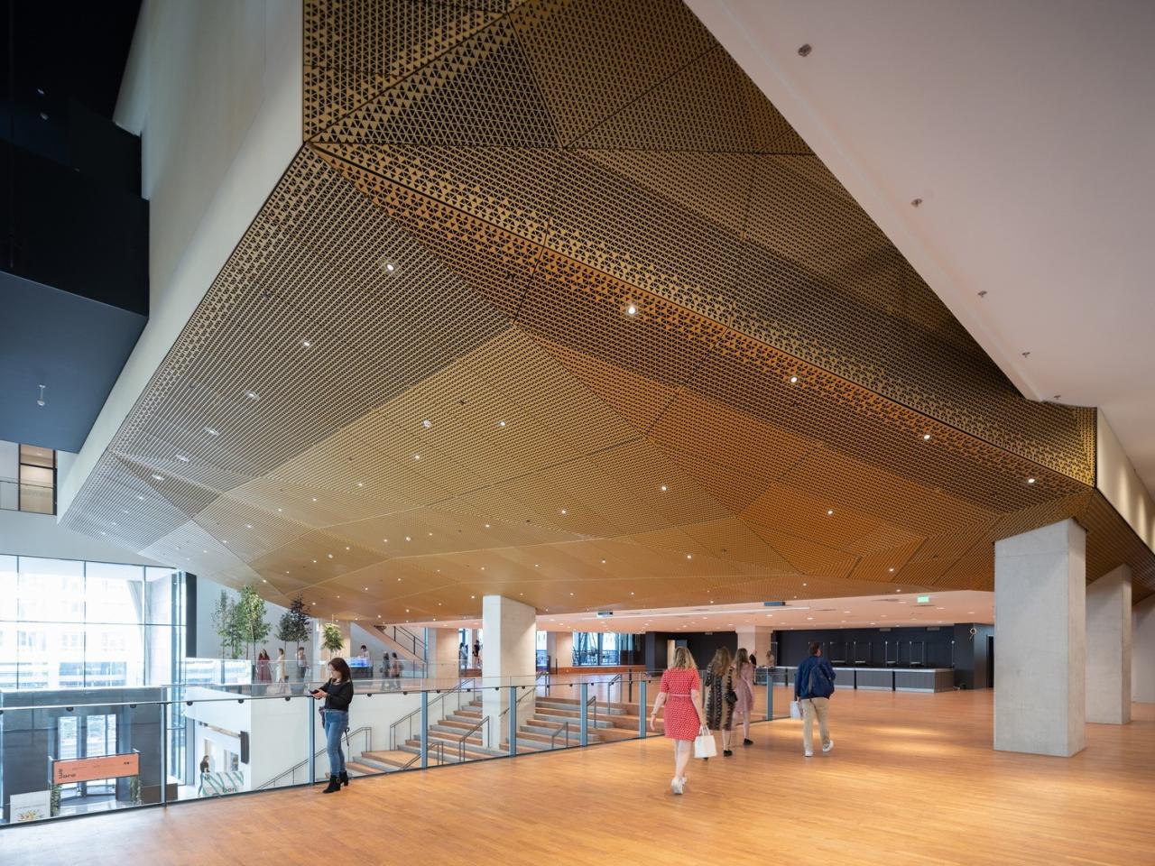 BIM建筑|Amare 表演艺术中心，海牙文化之家 / NOAHH