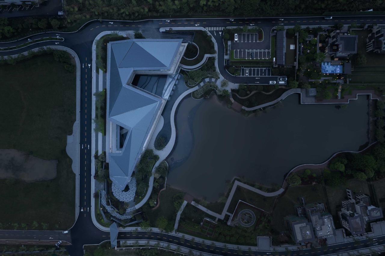 BIM建筑|长沙麓隐青竹湖展示中心 / PTA上海柏涛