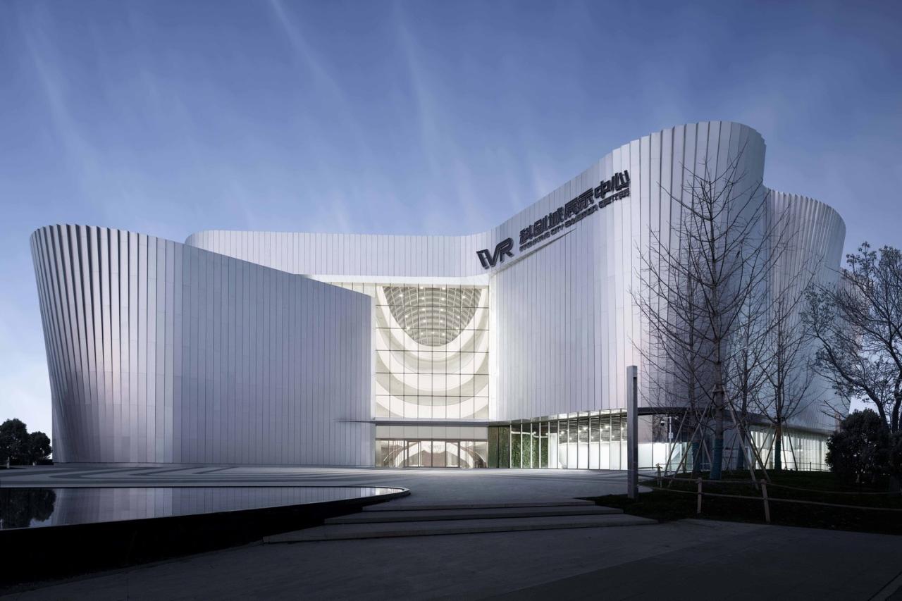BIM建筑|虚拟之筑的有机新生：南昌VR科创城VR展示中心 / UA尤安设计
