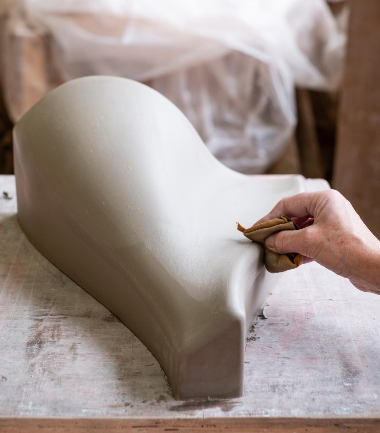 BIM建筑|结构创新：‘壳层镂空’光之塔与能量之墙 / Tonkin Liu