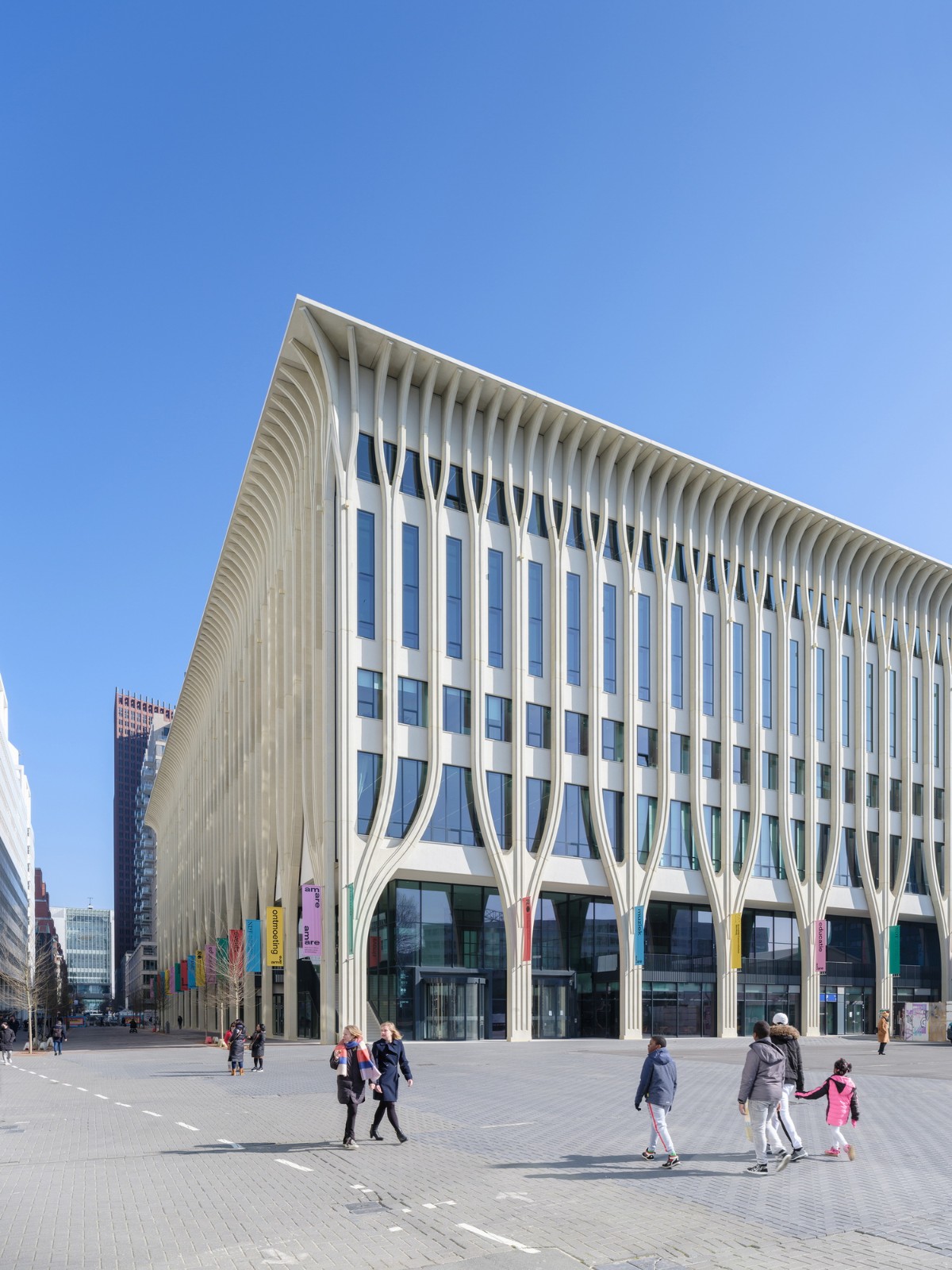 BIM建筑|Amare 表演艺术中心，海牙文化之家 / NOAHH