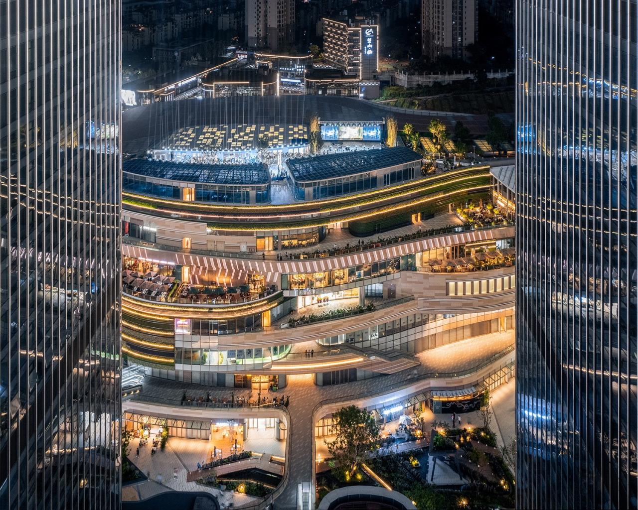 BIM建筑|香港置地重庆光环The Ring购物公园 / PHA湃昂