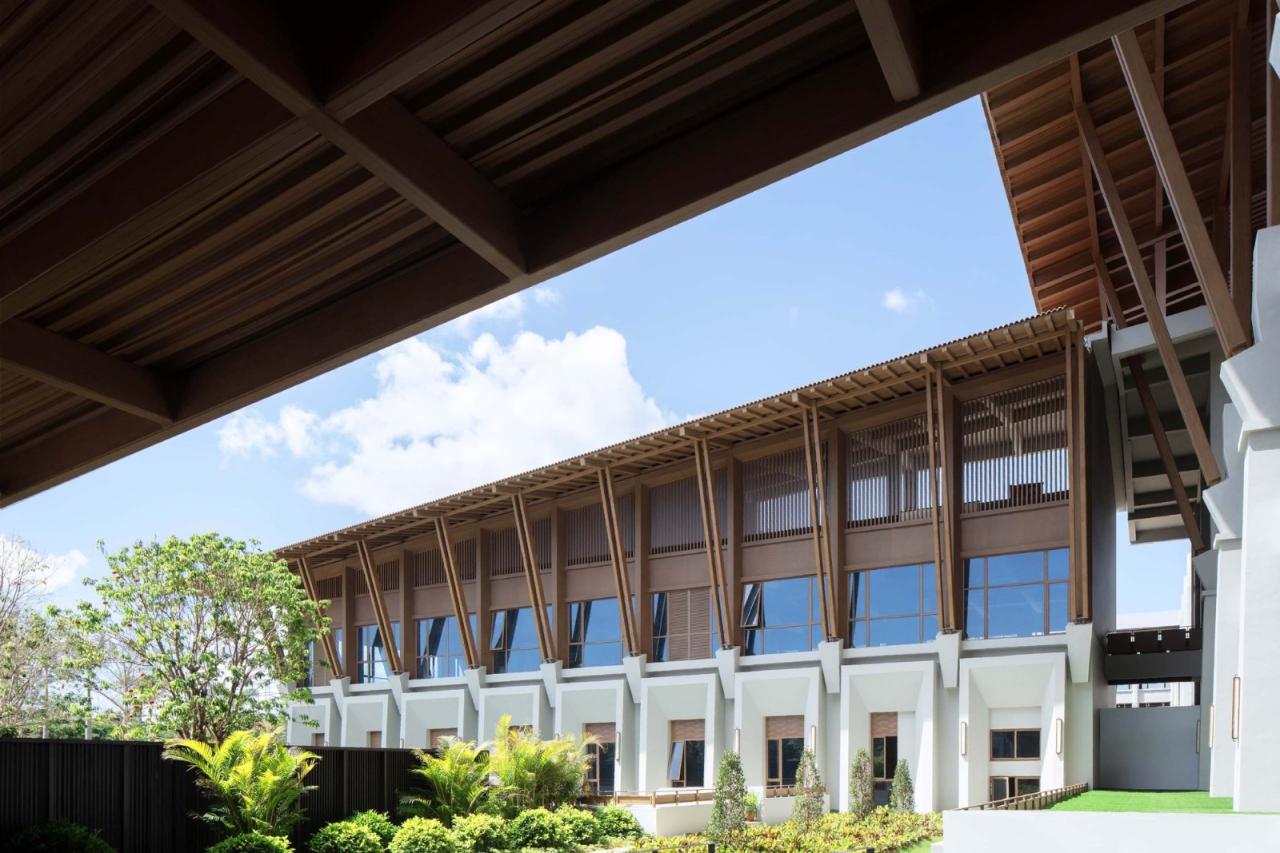 BIM建筑|三亚海棠湾医养示范中心 / line+建筑事务所