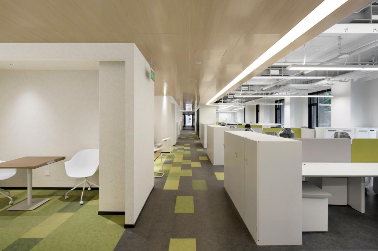 BIM建筑|护城河上的一段记忆迭代：总部办公楼更新 / 北京城建设计发展集团股份有限公司