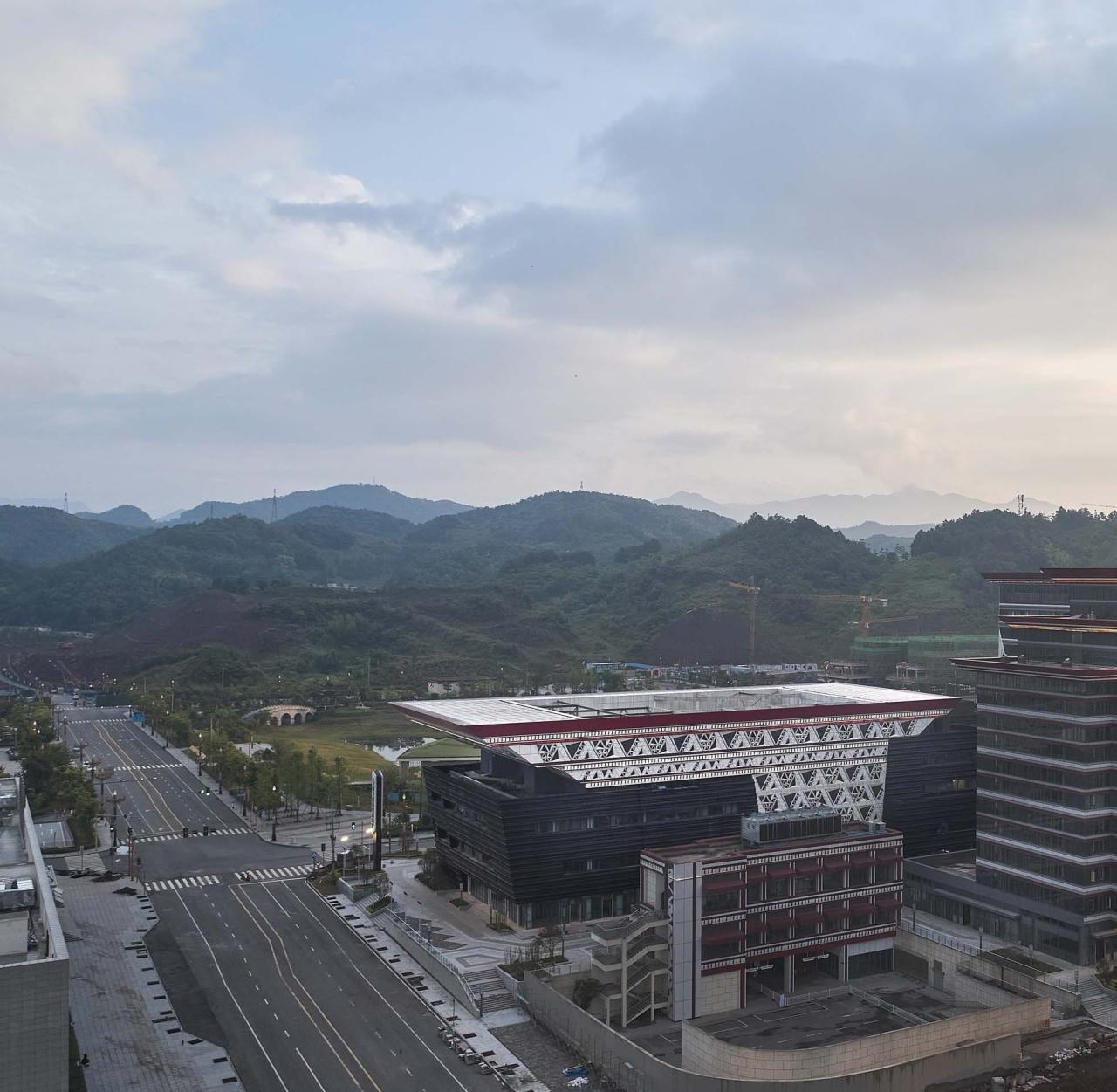 BIM建筑|“兴文石海”世界级旅游目的地游客中心 / 天津大学设计总院·顾志宏工作室