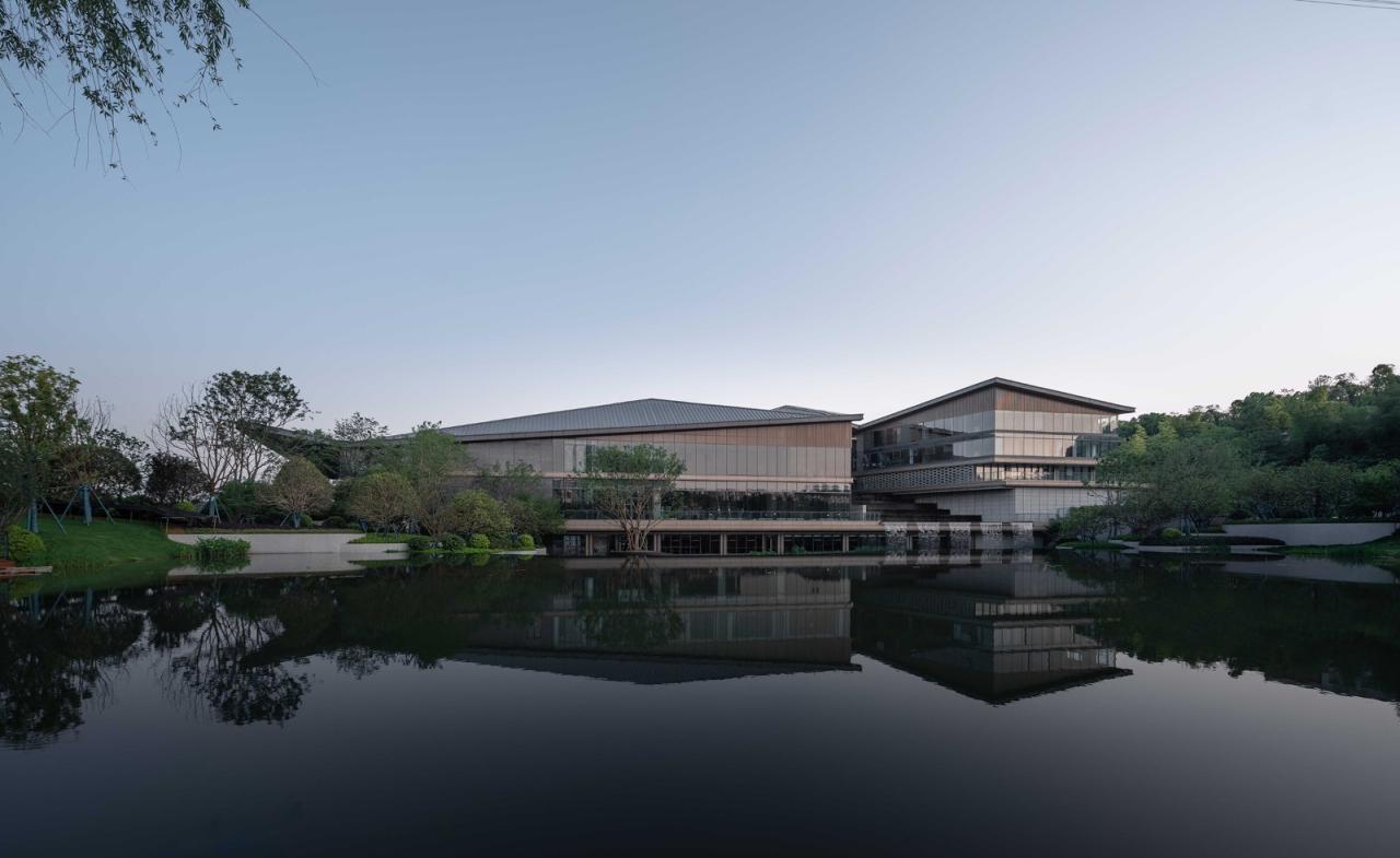 BIM建筑|长沙麓隐青竹湖展示中心 / PTA上海柏涛