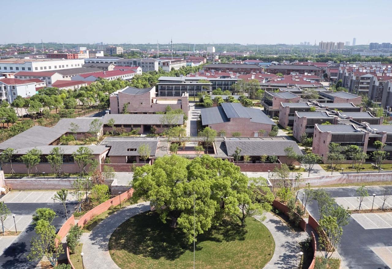 BIM建筑|​工坊式的校园：丁蜀成校 / 亘建筑事务所