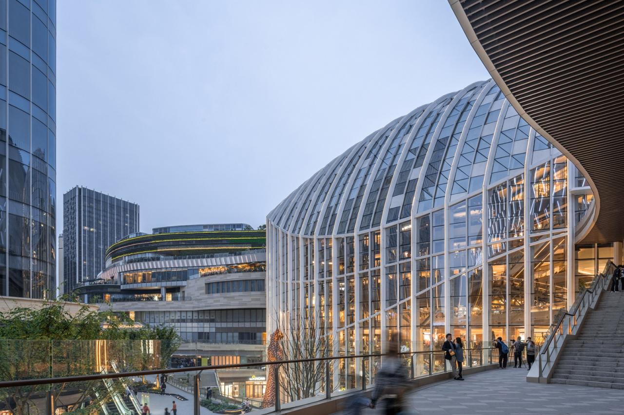 BIM建筑|香港置地重庆光环The Ring购物公园 / PHA湃昂