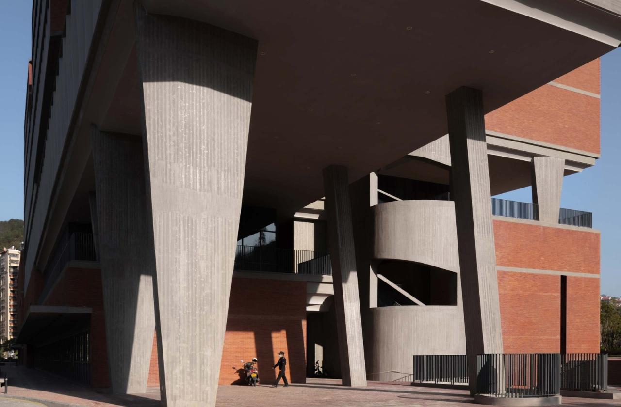 BIM建筑|龙岩工人文化宫 / 天津华汇