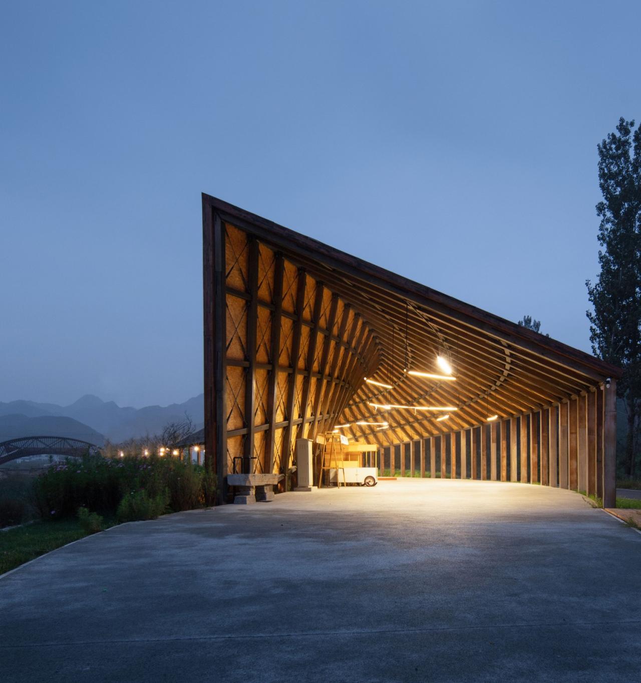 BIM建筑|田岗知行村：新农人的门户 / 袈蓝建筑