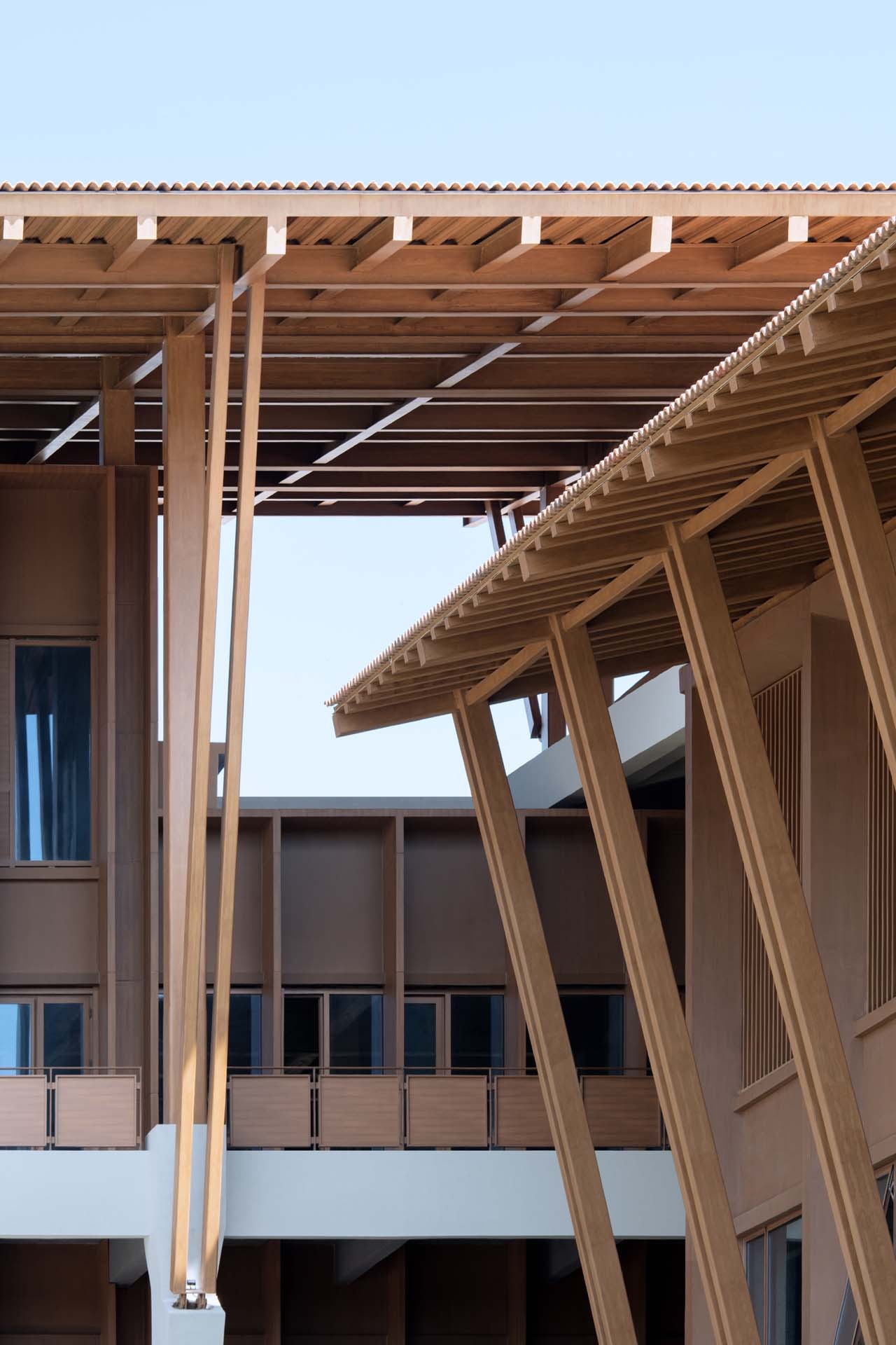 BIM建筑|三亚海棠湾医养示范中心 / line+建筑事务所