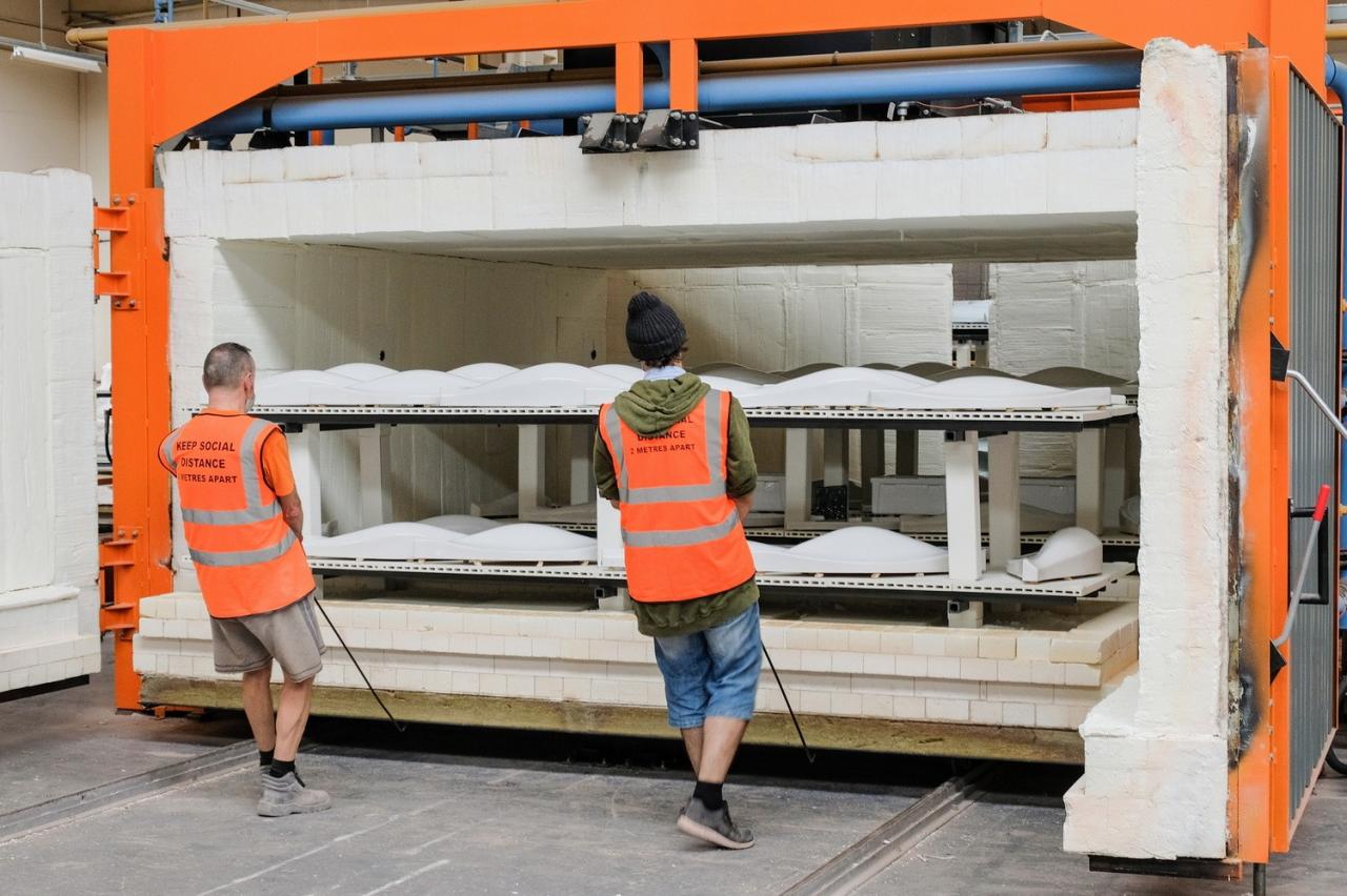 BIM建筑|结构创新：‘壳层镂空’光之塔与能量之墙 / Tonkin Liu