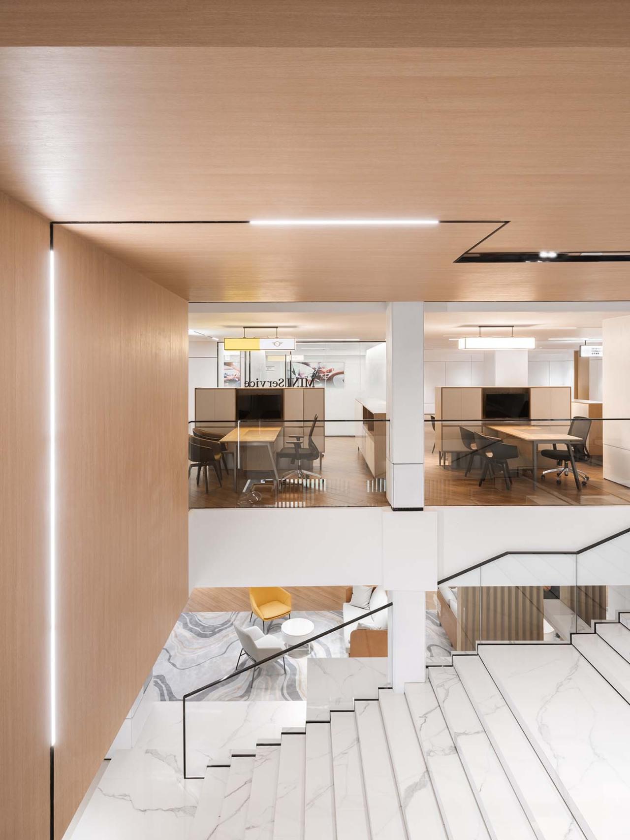 BIM建筑|成都BMW宝马体验中心 / 朱海博建筑设计事务所