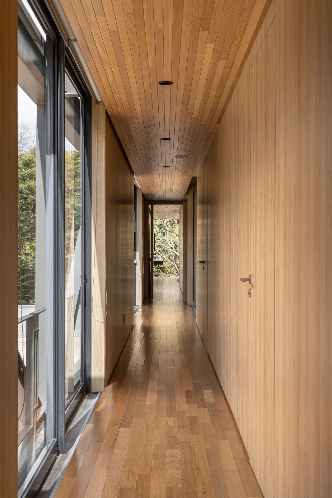 BIM建筑|拼接式住宅：Habka 之家 / Estúdio MRGB