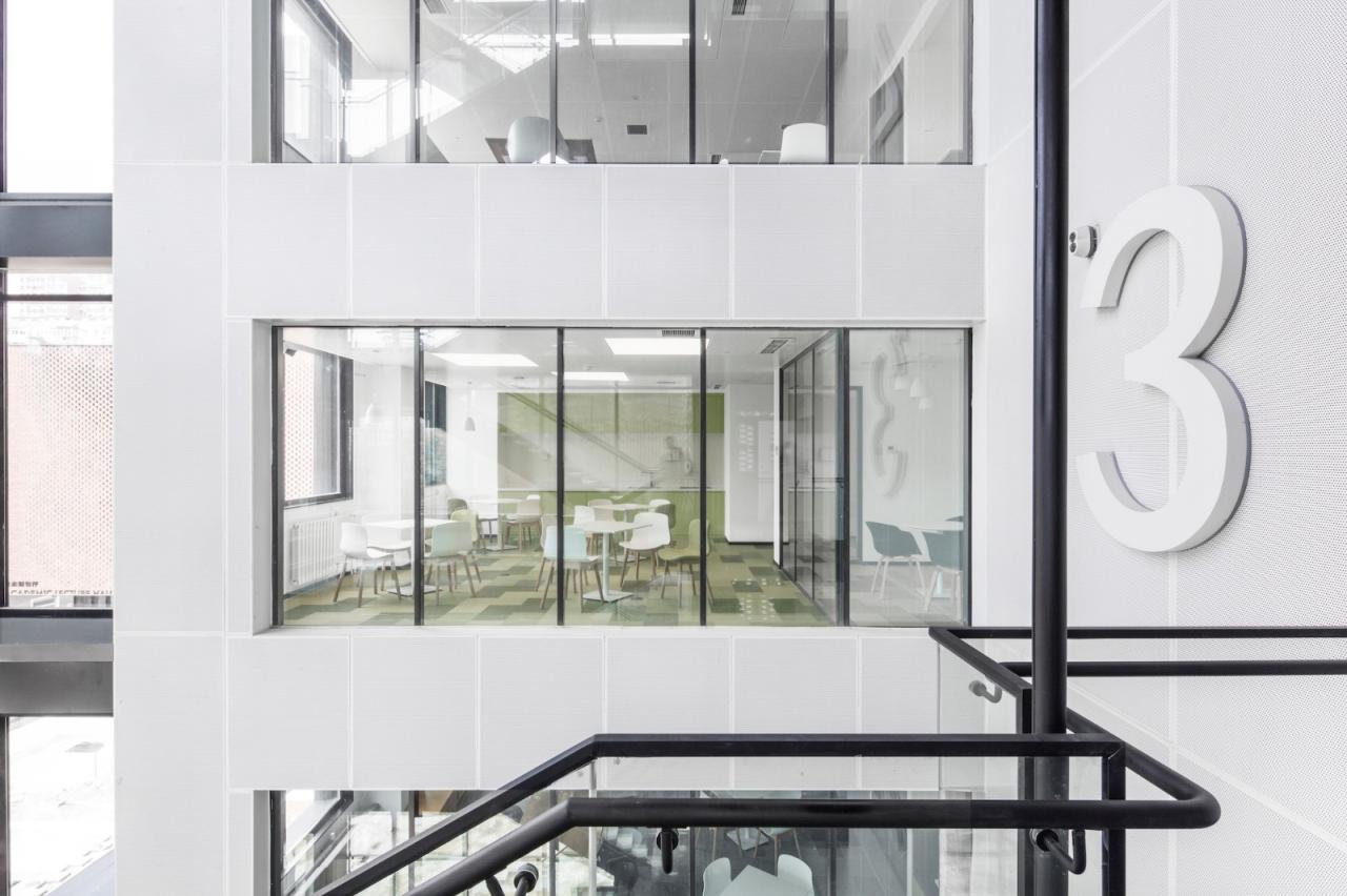 BIM建筑|护城河上的一段记忆迭代：总部办公楼更新 / 北京城建设计发展集团股份有限公司